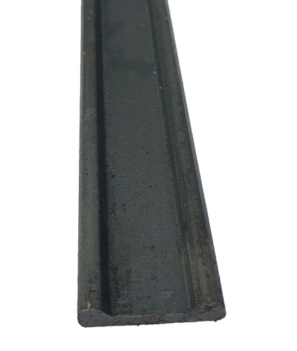 Plochá oceľová tyč dvojhrbová 30x8 500 mm