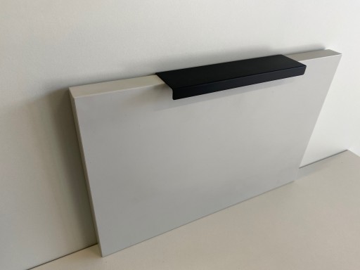 Nábytková úchytka LOFT C9 edge L-100 mm čierna