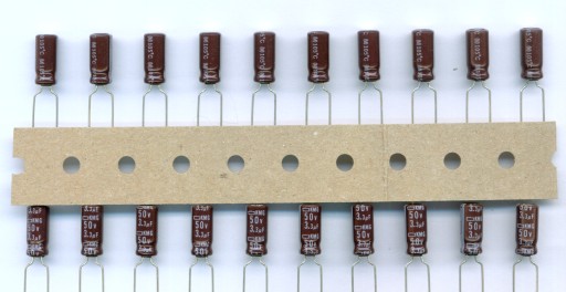 3,3 µF 50 V 3,3 µF 50 V (20 KS) ELEKTROLYTICKÝ KONDENZÁTOR
