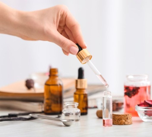 PARFÉMOVÁ PIPETKA na oleje AROMATHERAPY kvapkadlo so sklenenou pipetou 56 mm