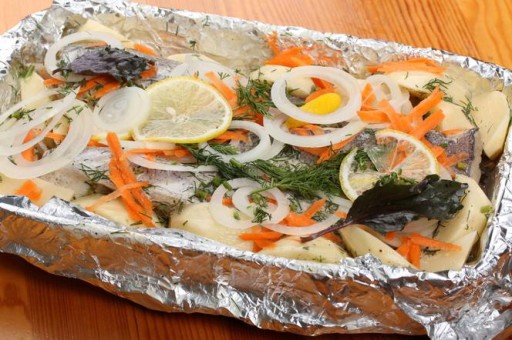 HRUBÁ POTRAVINÁRSKA HLINÍKOVÁ FÓLIA, GASTRONOMICKÁ