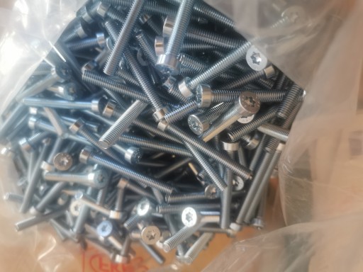 Bossard Torx skrutka s valcovou hlavou M5x40 triedy 8.8