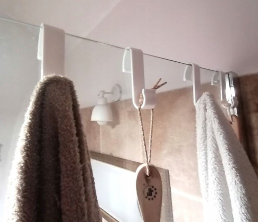 4 x HOOK závesný radiátor sprchová kabína