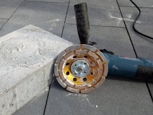 BRÚSNY KOTÚČ NA ŽULOVOU KOCKU 125mm