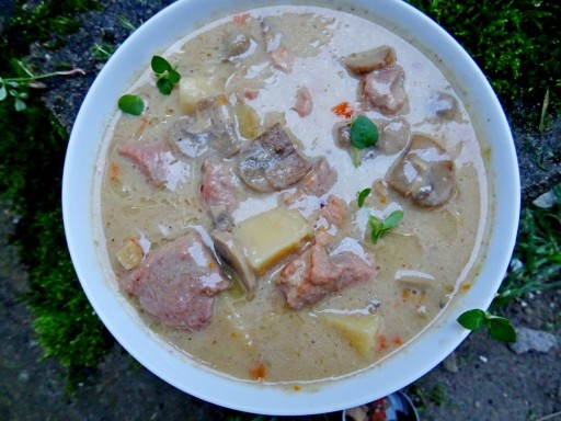 Hotový pokrm MEAT CAULTAIN dóza na huby 450g
