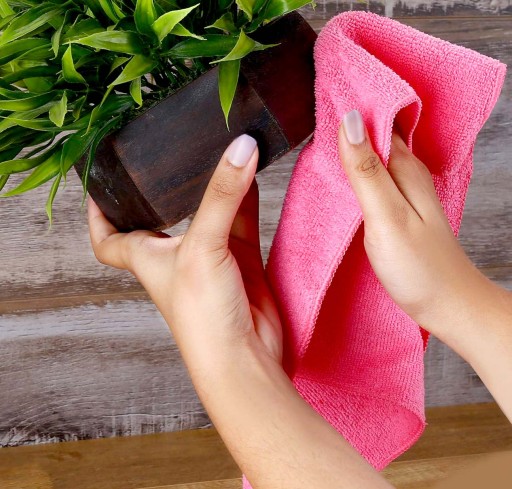 4x MÄKKÁ HANDRKA Z MIKROVLÁKNA 30x30 NA ČISTENIE KUCHYNE V AUTE