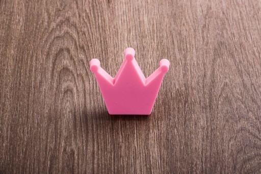 Gombík na detský nábytok GUMOVÁ RUŽOVÁ CROWN GTV
