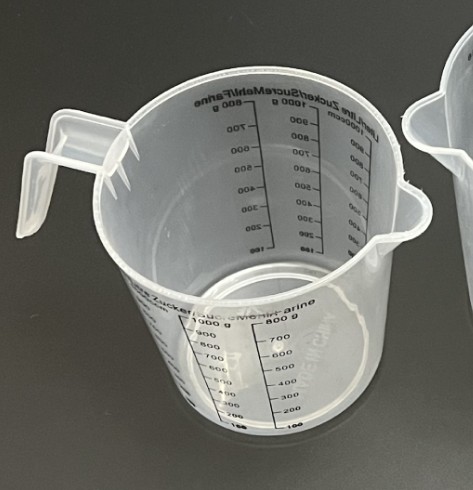 KUCHYNSKÝ ODMERNÝ hrnček S ODBORNÝM džbánom 1,5L