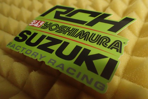 RCH YOSHIMURA NÁLEPKA SUZUKI NÁLEPKA 9,6 x 6,7 cm
