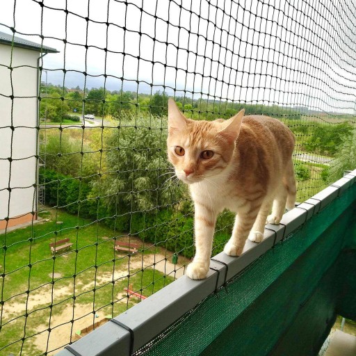 SIEŤ PRE MAČKY NA BALKÓN VYSTUŽENÁ DRÔTOM m2