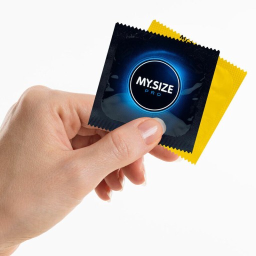 MY.SIZE Pro 53 mm priliehavé kondómy, 3 ks tenké, vlhčené