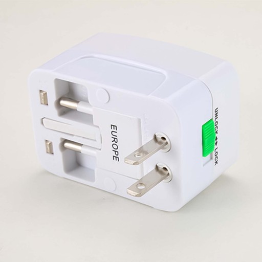 Univerzálny adaptér Adaptér Zásuvky USA UK EU AUST Nabíjačka + 2x USB