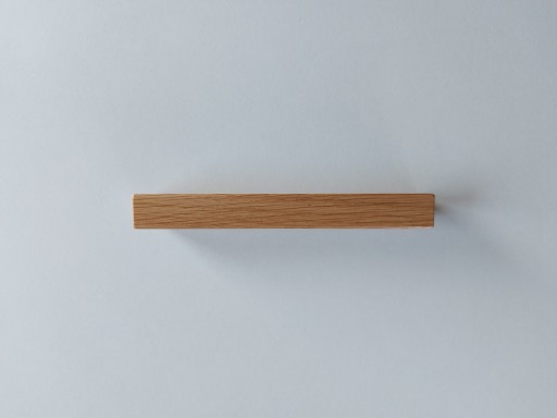 Drevená nábytková úchytka, kužeľ, dĺžka 160 mm