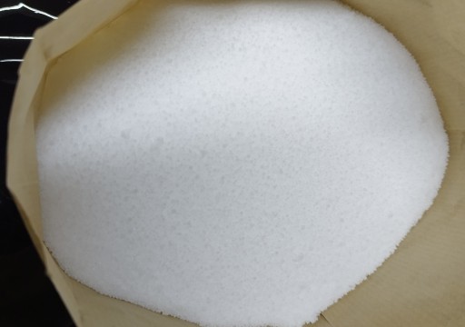 Rastlinný stearín na výrobu práškových perlových sviečok, 1 kg