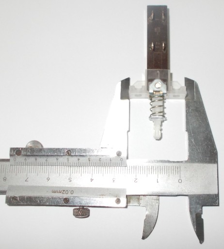 JEDNOTNÉ TLAČIDLO SIEŤOVÉHO SPÍNAČA ISOSTAT (A)