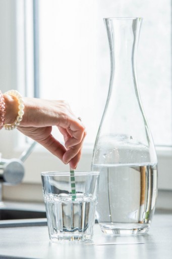 TESTER TVRDOSTI VODY TEST KVALITY pH CHLÓR ORÁLNY
