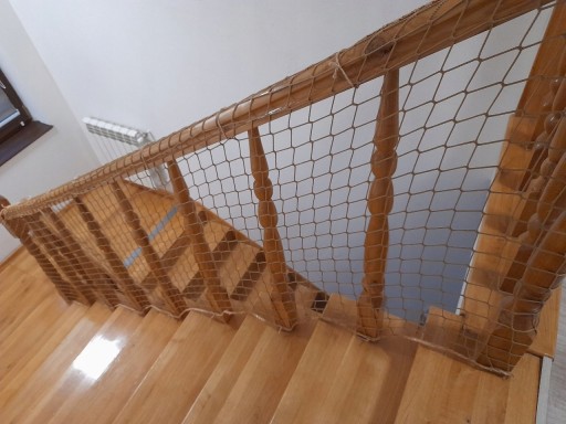 BEZUZLOVÁ SCHODISKOVÁ BEZPEČNOSTNÁ SIEŤ 100 cm