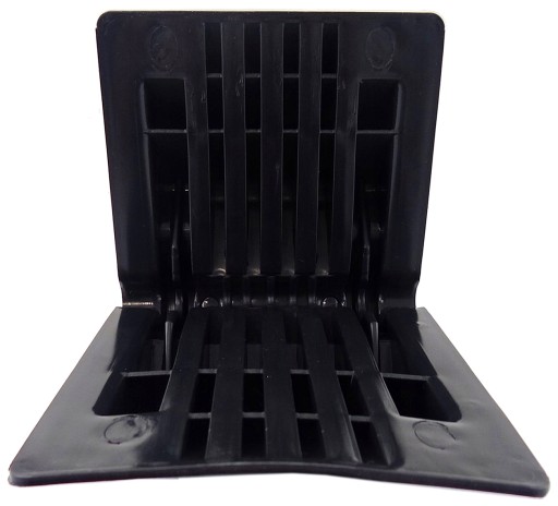L6F95 OCHRANNÝ ROH PRE BALOVÉ PALETY BLACK ANGLE BAR 88145