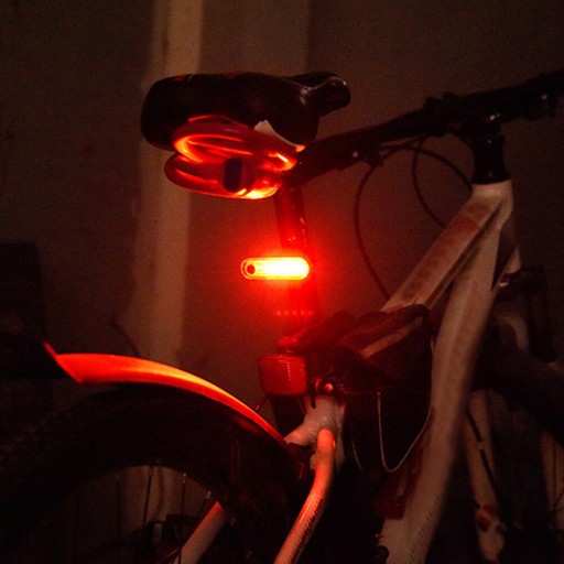 LED ZADNÁ BICYKLE LAMPA USB OSVETLENIE NA BICYKEL