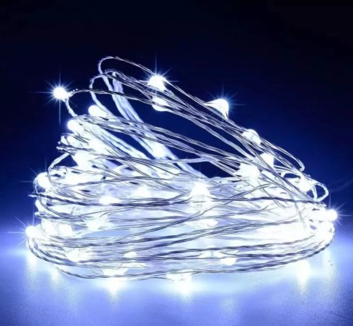 DRÔTOVÉ LAMPY 50 LED SVETLÁ NA BATÉRIU REŤAZ STUDENÝCH BIELECH