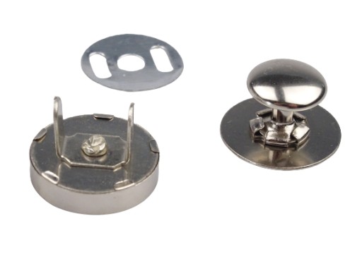 Magnetická spona na tašku s 1 18 mm strieborným nitom