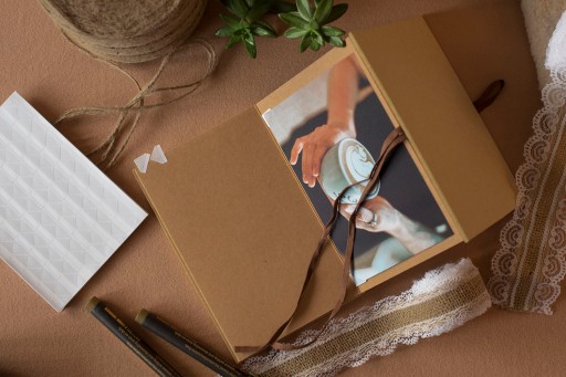 Rohy na fotoalbum DIY, list 102, BIELY