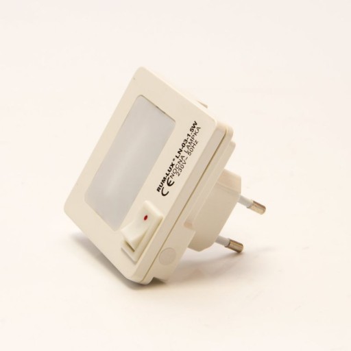 Zásuvná nočná lampa 1,5W LN-03 RUM-LUX