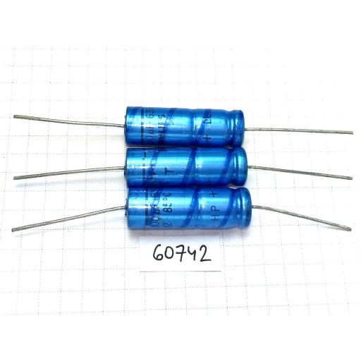 Elektrolytový kondenzátor 100uF 63V 10x30 axiálny x2