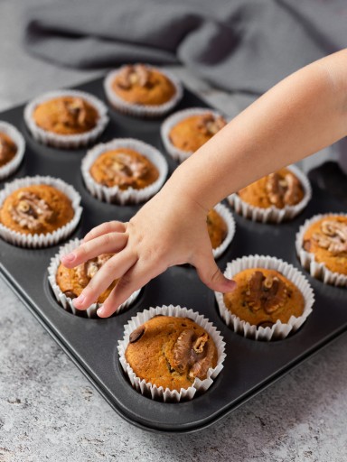 KOLÍČKY NA MUFFINY, MUFFINY, biele formičky na muffiny, 1000 ks.