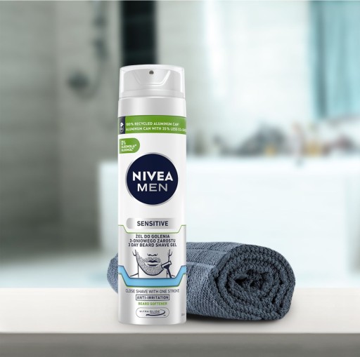 NIVEA MEN SENSITIVE 3-dňový gél na holenie na fúzy pre mužov 200 ml
