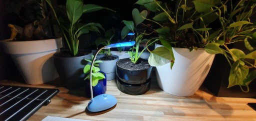 4 LED skladacie, flexibilné svietidlo na batérie