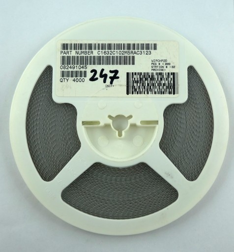 Kondenzátor rebrík 1nF 20% 50V DC 100 ks