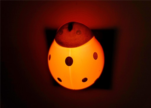 BIEDRONKA LED NOČNÁ LAMPA PRE DETI
