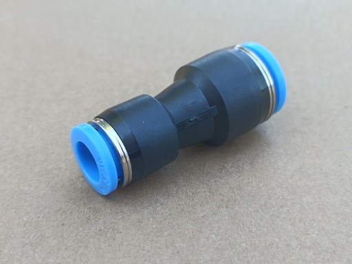Zásuvný konektor pneumatickej redukcie 10 - 8mm PG 10-8