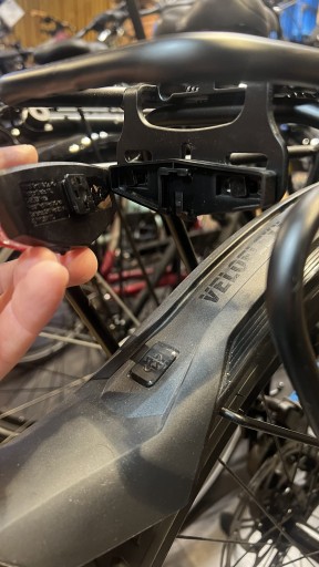 Zadné svetlo s XLC USB 300 mAh batériou 50/80 mm na nosič alebo sedlovku
