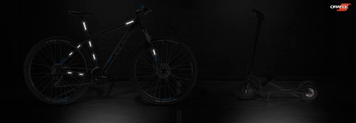 Sada 15ks reflexných nálepiek na kočík za bicykel