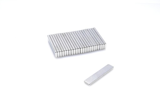 Neodymový tanierový magnet MPŁ 30x6x2 N38 10 ks.