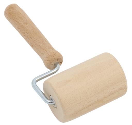 Drevený valček do tortovej formy S RÚČKOU 18cm