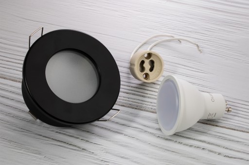 HALOGÉNové svietidlo Hermetický stropný podhľad + GU10 8W LED žiarovka