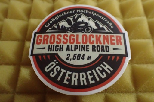 NÁLEPKA GROSSGLOCKNER HOCHALPENSTRASSE NÁLEPKA 6,6 x 6,6 cm KOLEKCIA