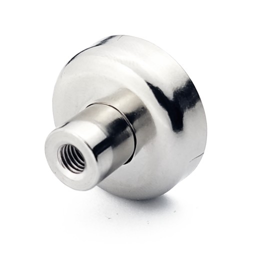 NEODYMIOVÝ MAGNET D25 V POUZDRE S OBJÍMKAMI M5