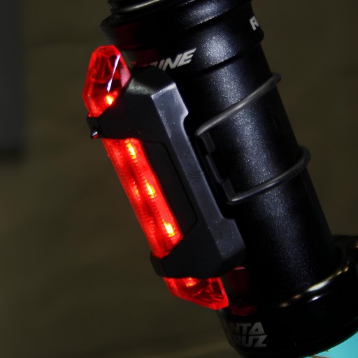 Zadné svetlo na bicykel VERGIONIC LED