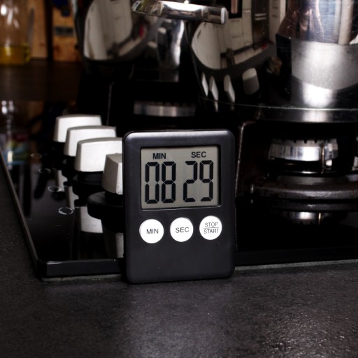 KUCHYŇSKÝ ČASOVAČ S MAGNETOVÝMI STOPKAMI LCD ČASOVAČOM