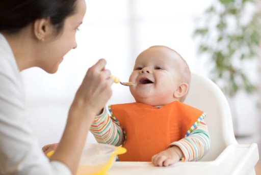 BoboVita Dezert Banány Jablká a bobule 5m+