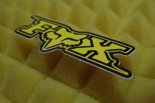 NÁLEPKA LÍŠKA MOTOCROSS DAKAR 7,3 x 3,5 cm