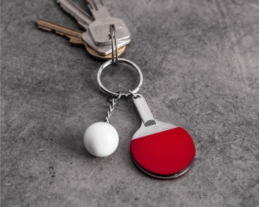 ČERVENÝ STOLNÝ TENIS ŠPORTOVÝ KEYRING - PINGPONGOVÁ RAKETA - pádlo