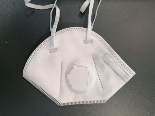 MASKA S VENTILOM CE FFP2 RICHMANN