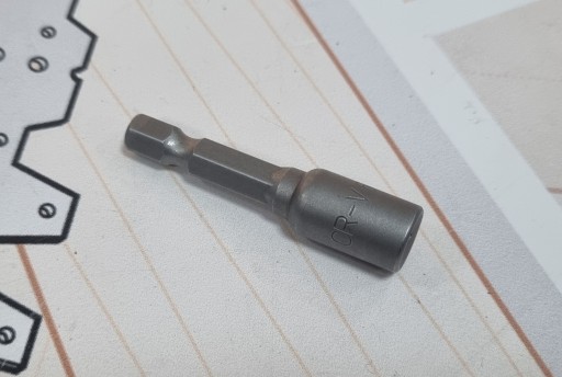 MAGNETICKÁ KONCOVÁ SKRUTKA-MET HEX 6x50