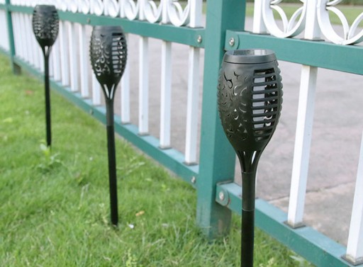 Solárna lampa POCHODNIA plameňový efekt 12 LED P-200
