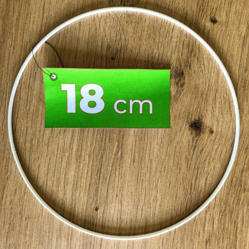 BIELA ozdobná kovová obruč 18 cm lapač snov